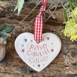 FFYDD GOBAITH CARIAD (FAITH HOPE LOVE)