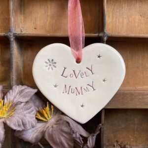 LOVELY MUMMY